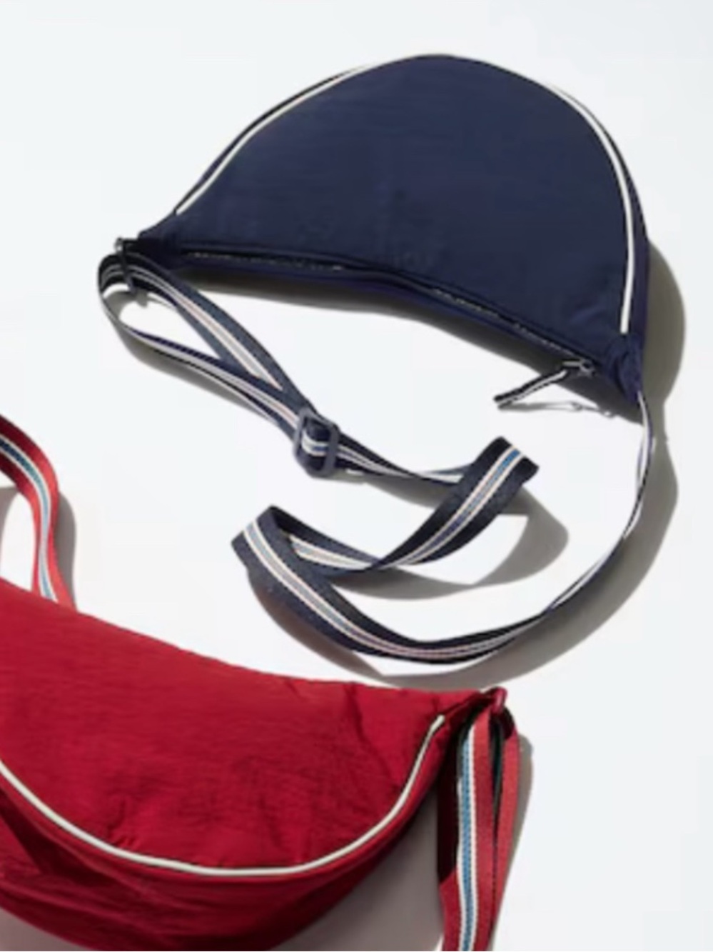 Uniqlo | Bag | Round Mini Shoulder Bag Striped Navy - Picture 3 of 9